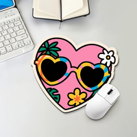 Vente en gros de tapis de souris de jeu mignons tapis de bureau PC personnalisés de forme spéciale logo OEM ODM tapis de souris de taille personnalisée