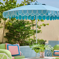 Parasol de plage bohème HH avec bord festonné, franges, rayures, grand parasol d'extérieur, protection solaire, parasol de piscine d'hôtel, parasol en macramé