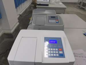 Spectrophotomètre UV-Visible UV-1200 avec écran LCD pour l'analyse optique des matériaux, pour usage en laboratoire - Product Image 6