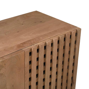 Mueble de TV para Salón Hecho a Mano en Madera Maciza con Paneles Frontales Profundos y Únicos Tallados en Relieve con Espacio Amplio para Equipos Multimedia - Product Image 5