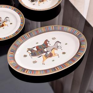 War-Horse Series Ensemble d'assiettes en céramique moderne de 58 pièces Couverts simples de haute qualité avec design d'assiette élégant - Product Image 3