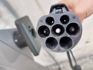 EV รถยนต์ไฟฟ้า7kw พร้อมปลั๊กชาร์จแบบ2หัว - Product Image 2