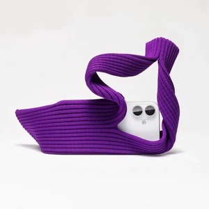 Sac de téléphone portable fait main avec cordon, compatible toutes séries, tricoté, tendance automne-hiver, pratique, accessoire à porter à l'épaule - Product Image 3