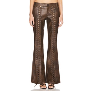 Pantalones de cuero ajustados de alta calidad para mujer, personalizados al por mayor, con abertura sexy y cordón, de talle alto y corte acampanado, ideales para otoño. - Product Image 1