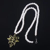 Collier ras du cou perlé Vampire Lady Dimitrescu pour femme, pendentif cosplay Village R.E. pour fans, bijoux