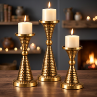 Ensemble de porte-bougies en métal doré martelé de luxe pour Noël, Pâques et les fêtes d'anniversaire