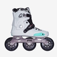 Patins à roulettes de course professionnels à 3 roues personnalisés en gros, patins à roulettes de vitesse à trois grandes roues de haute qualité, patins à roulettes lumineux