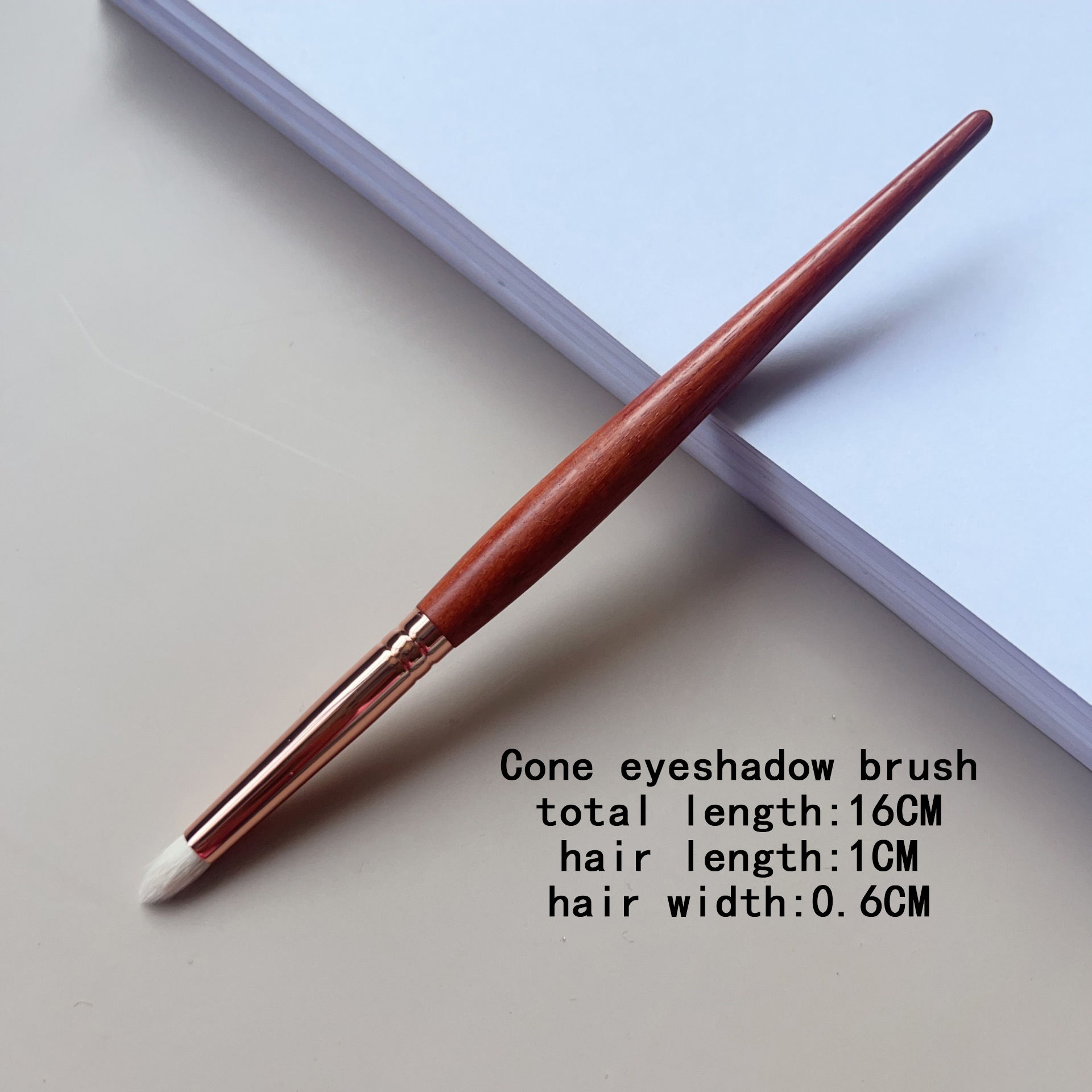 cone eyeshadow brush