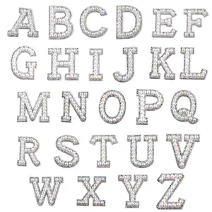 DIY字母珍珠补丁贴花铁补丁与水钻装饰