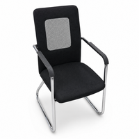 Chaise de bureau de direction de luxe, design ergonomique moderne, dossier en tissu maillé, accoudoirs chromés
