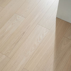 OEM bajo costo multicapa ingeniería suelo de madera roble flotante 15MM cómodo UV lacado Villa ingeniería suelo - Product Image 4