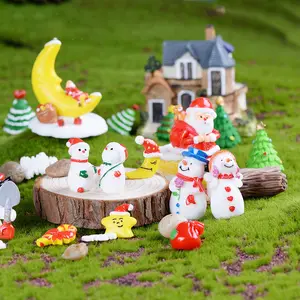 FXL New Mini Resin Ornaments Micro Landscape Animal Figure Home Decoration Resin Snowman Christmas Resin Santa Claus