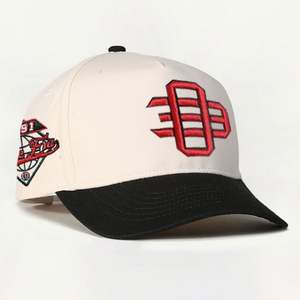 Casquette de baseball sportive professionnelle personnalisée pour hommes, bicolore noir et blanc, unisexe, 100% coton, impression en relief, nouveau design courant - Product Image 4