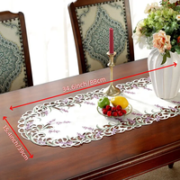 Nappe rectangulaire brodée de fleurs de lavande pastorale pour la maison, l'hôtel, les mariages, les décorations de vacances, y compris un chemin de table