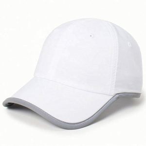 Casquette de sport pour femme de haute qualité avec bordure réfléchissante 3M, casquette de course personnalisée OEM sans dos pour queue de cheval, nouveau design - Product Image 6