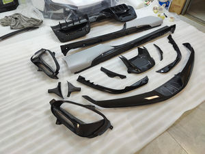 Parachoques trasero de labio delantero de fibra de carbono estilo OEM, faldón lateral de ala trasera, conjunto completo, kit de decoración Exterior para <span class=keywords><strong>Ferrari</strong></span> SF <span class=keywords><strong>90</strong></span> - Product Image 6