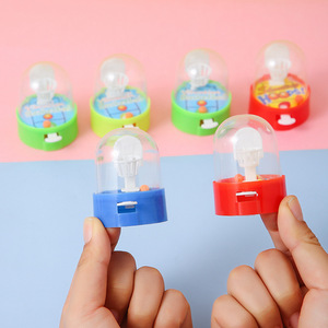 ของเล่นคอนโซลตั้งโต๊ะขนาดเล็ก เสริมสร้างปฏิสัมพันธ์ระหว่างพ่อแม่ลูก ของเล่นเสริมพัฒนาการเด็กอนุบาล เครื่องยิงลูกบาสเก็ตบอลขนาดเล็กแบบพกพา ทำจากพลาสติก - Product Image 6
