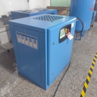 Équipement auxiliaire Compresseur d'air stationnaire sans huile à vis rotative 7,5-20 kW Alimenté par courant alternatif Machine de remplissage pneumatique Filtre Stockage