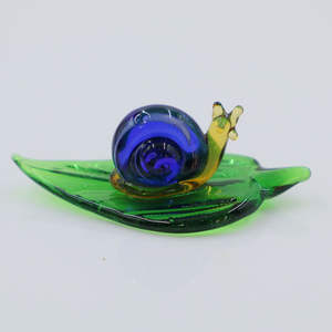 Handgemaakte Miniatuur Groen Blad Murano Lampenwerk Glas Insect Beeldjes Lieveheersbeestje Lieveheersbeestje Miervlinder Rups-Unieke Ambachten - Product Image 4