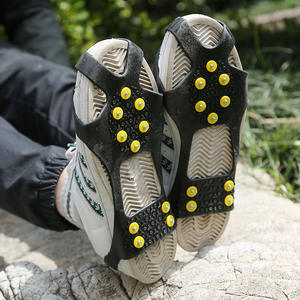 Fundas antideslizantes para zapatos con 10 púas dentadas para esquiar, montañismo, protección en caminos fangosos, talla unisex ML - Product Image 1
