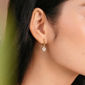 Gioiello di moda Gemnel CZ hoop ciondolo giocoso ciondoli in <span class=keywords><strong>madreperla</strong></span> 925 <span class=keywords><strong>orecchini</strong></span> a fiori in oro argento - Product Image 6