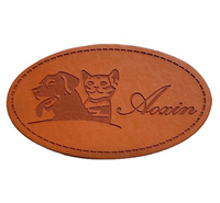 Jeans en cuir véritable personnalisé avec logo en relief personnalisé pour sacs à vêtements chaussures haut de gamme étiquette en cuir véritable personnalisée OEM