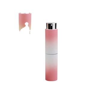 Atomiseur de parfum en aluminium de taille de voyage 8ml/10ml couleur de gradation d'ombre avec le pulvérisateur de pompe pour l'emballage - Product Image 1