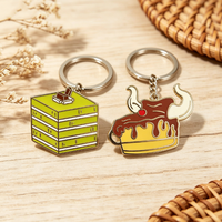 Porte-clés en émail dur, motif lapin dessin animé mignon et adorable, thème dessert et gâteau, idéal pour la décoration de sacs et sacoches, cadeau