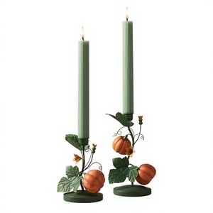 Candelabro Nórdico de Hierro con Diseño de Calabaza y Hojas, Base Verde, para Decoración de Mesa en Hogar, Bodas y Reuniones Familiares - Product Image 1