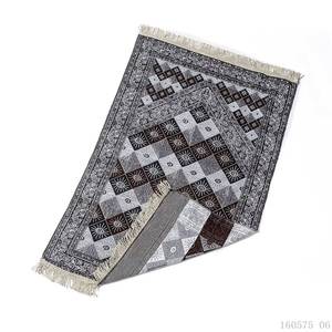 Alfombra de oración plegable con diseño de flor de cerezo en tela chenilla hecha a medida, tejido de poliéster, entrega/stock disponible al por mayor/Musulmán - Product Image 6