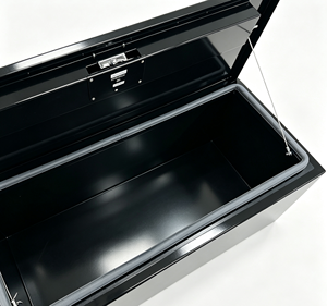 Boîte à outils en acier noir verrouillable pour camion, avec design antichoc pour pick-up et tracteur - Product Image 1