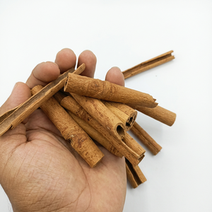 Bâtonnets d'épices de piment de la Jamaïque de la nouvelle saison, qualité supérieure, 100 % naturelles, entières, à l'arôme riche, pour les acheteurs et les commerçants internationaux en gros - Product Image 1