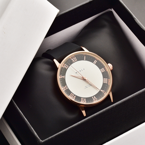 Montre en <span class=keywords><strong>cuir</strong></span> pour homme avec cadran en alliage de quartz et cristaux, étanche, lumineuse, style sport et luxe pour affaires - Product Image 4