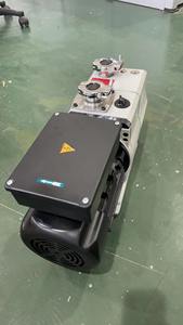 <span class=keywords><strong>Pompe</strong></span> <span class=keywords><strong>à</strong></span> <span class=keywords><strong>vide</strong></span> rotative <span class=keywords><strong>à</strong></span> deux étages innovante <span class=keywords><strong>à</strong></span> prix avantageux pour le traitement thermique/la réfrigération/le séchage - Product Image 4