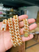 Collier chaîne à maillons cubains pour hommes de haute qualité en alliage de zinc hip-hop glacé style miami cristal tchèque en cristal plaqué or