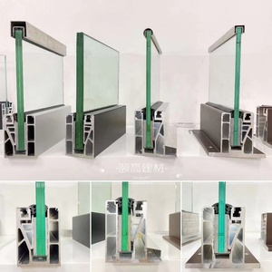 Balustrades en verre avec profilés en aluminium de luxe pour terrasse extérieure, montage au sol - Product Image 5