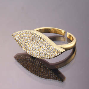 Bagues de luxe plaquées or 18 carats, nouvelles bijoux tendance pour filles et adolescentes, petites bagues en zircone en forme de cœur et d'étoile, bagues empilables plaquées or - Product Image 5