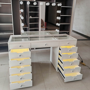 OEM 13-Schubladen-Schrank mit Regalen und Hocker, 3-farbige einstellbare Beleuchtung, eleganter Schminktisch für Ankleidezimmer, Schminktisch für Make-up - Product Image 1