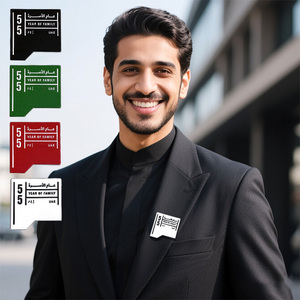 库存阿联酋2026年家庭金属徽章磁铁阿拉伯文字徽章政府纪念品定制官方口号翻领别针 - Product Image 5