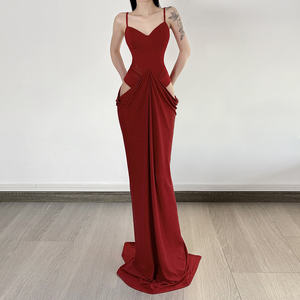 Robe de soirée formelle à col licou, style corset, avec découpes latérales et fente haute, sexy, à sequins, dos nu, lavable, respirante, longueur ras du sol, coupe droite - Product Image 1