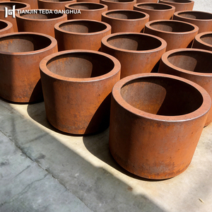 Jardinières suspendues en <span class=keywords><strong>acier</strong></span> Corten et jardinières d'extérieur en <span class=keywords><strong>acier</strong></span> Corten, <span class=keywords><strong>acier</strong></span> résistant aux intempéries ASTM A242 avec finition <span class=keywords><strong>rouille</strong></span> - Product Image 3