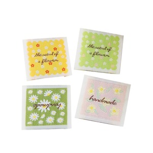 <span class=keywords><strong>Étiquette</strong></span> en tissu faite <span class=keywords><strong>main</strong></span> personnalisée, motif fleur de marguerite brodée, accessoire de couture tissé, petit carré - Product Image 5