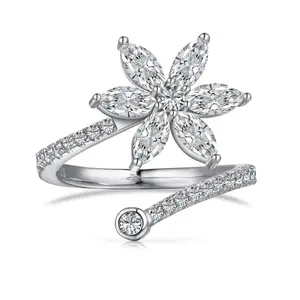 Dylam精致女性精品珠宝永恒带尺寸6 7 8 9 5A立方氧化锆花卉实验室创造钻石莫伊斯安石开口戒指