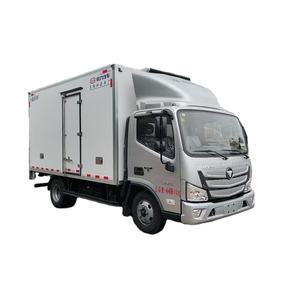 Camión frigorífico FOTON AUMARK de 5 toneladas de la marca china para el transporte de verduras, frutas, helados, pescado y carne. - Product Image 1
