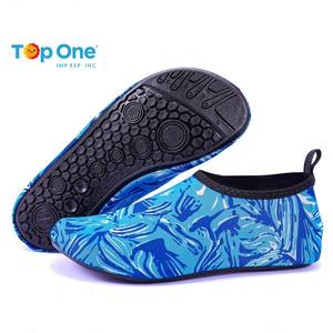 TopOne chaussures d'eau pieds nus chaussettes de Yoga à séchage rapide chaussures de plage sans lacet pour hommes femmes chaussures de natation - Product Image 2