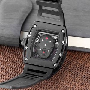 นาฬิกาควอตซ์ผู้ชาย <span class=keywords><strong>SKONE</strong></span> 5146 รุ่นหรูหรา สีโรสโกลด์ สายยางกันน้ำ พร้อมตกแต่งลายหัวกะโหลกเรืองแสง - Product Image 4