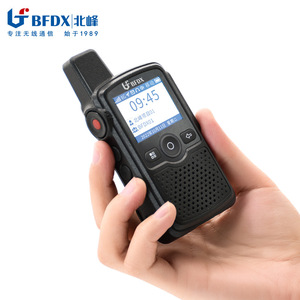 Talkie-walkie 4G PoC BF CM629 Mini portable haute puissance pour extérieur avec insertion de carte réseau publique - Product Image 1