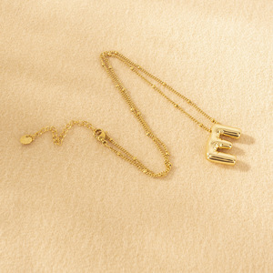 Collar con Colgante de Letra de Acero Inoxidable, Chapado en Oro de 18K, Cadena con Letras del Alfabeto, Collar de Clavícula para Uso Diario, Regalo, Joyería de Moda - Product Image 3