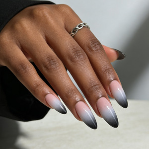<span class=keywords><strong>Uñas</strong></span> Postizas de Almendra con Diseño Francés en Blanco y Negro, 30 Piezas - Product Image 6