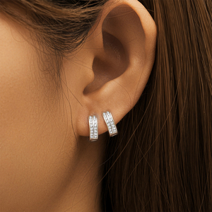 Boucles d'oreilles créoles minimalistes ROXI à double rangée de micro-zircons, bijoux en argent sterling 925, boucles d'oreilles Huggies plaquées or 18 carats - Product Image 5
